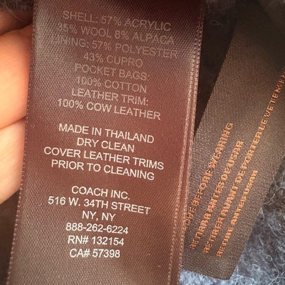 Coach Cape - Picture 3 of 4